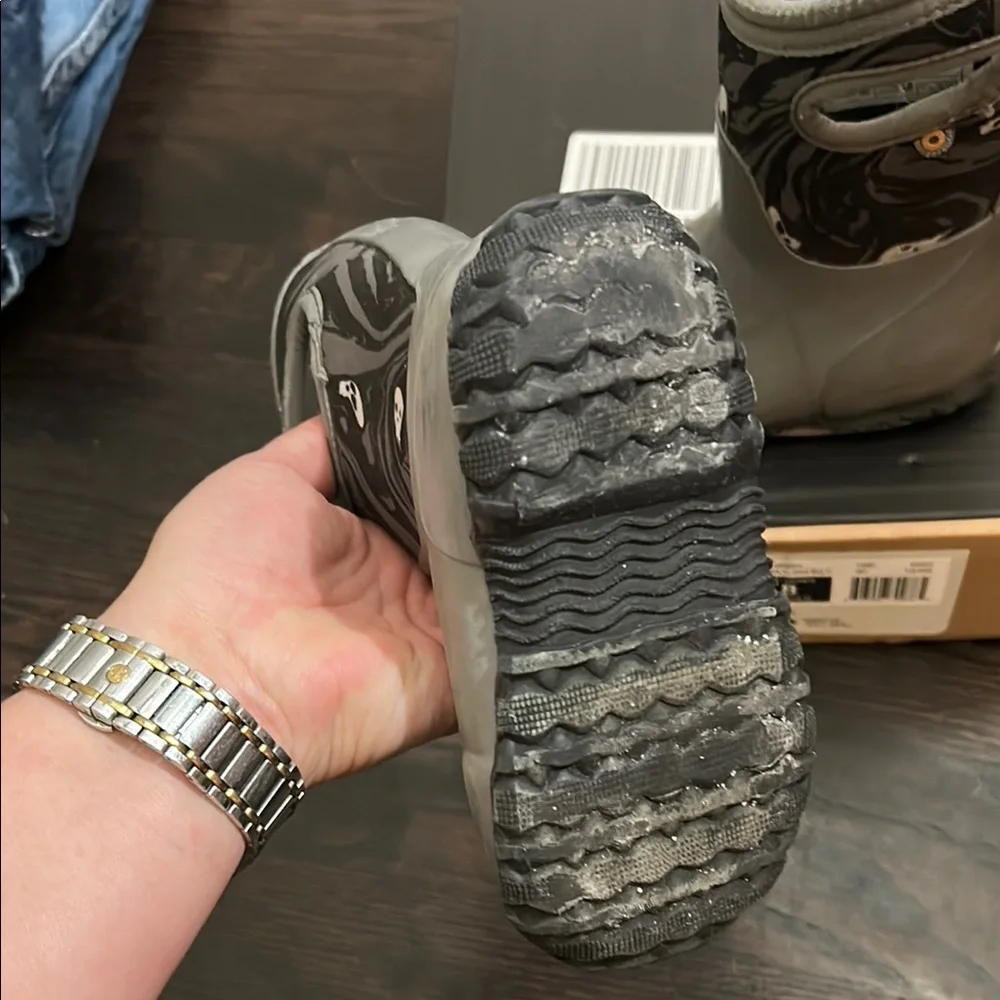 Bogs Black and Gray Waterproof Boots